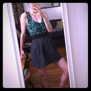 Graphic floral patterned springy dress 🌸🌹